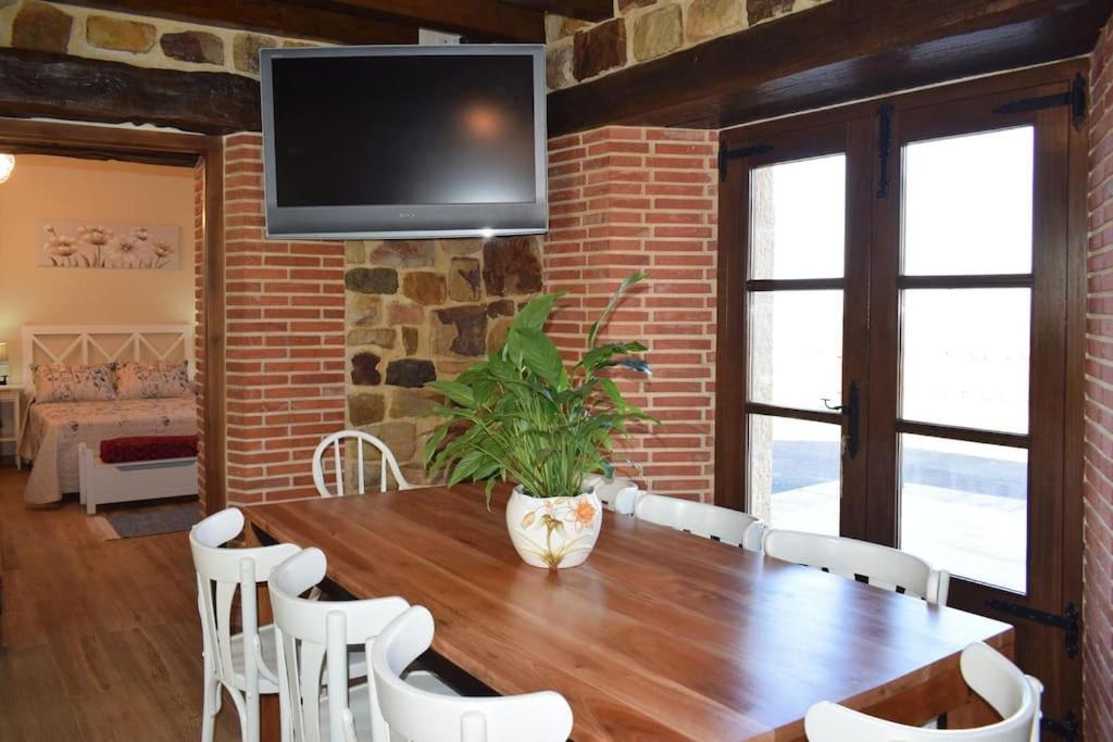 Casa Rural Los Riveros De Jeromo Selaya Exterior photo