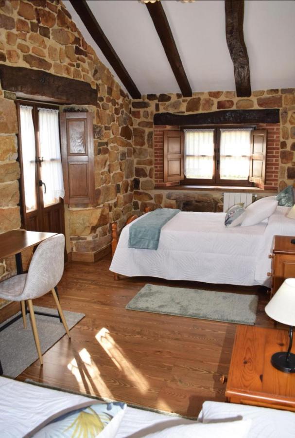 Casa Rural Los Riveros De Jeromo Selaya Exterior photo